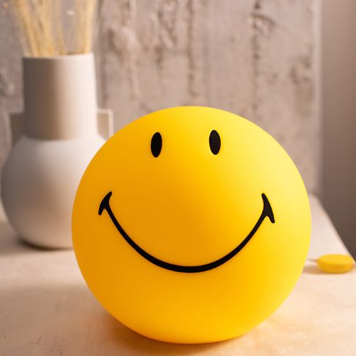 Lampe-smiley-jaune-usb-douce
