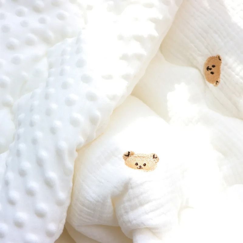 couverture-bebe-minky-coton-ours