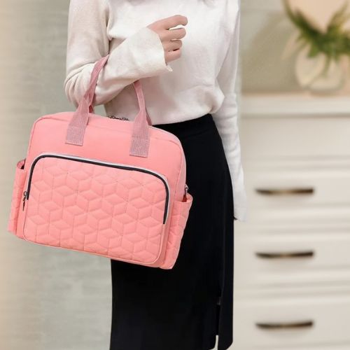 sac-a-langer-spacieux-rose