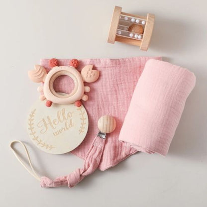Coffret-cadeau-naissance-bebe-rose