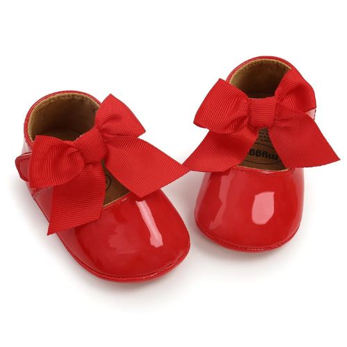 chaussure-bebe-fille-rouge-amour