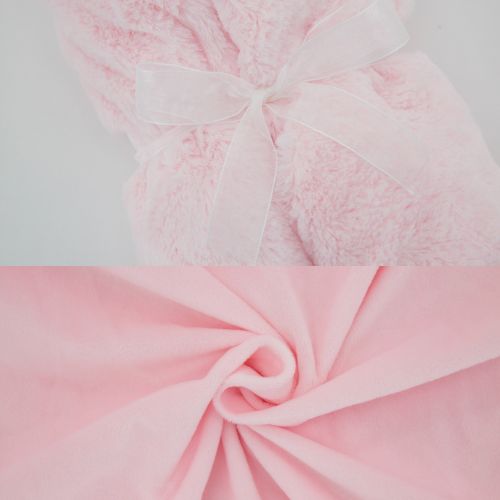 couverture-polaire-doudou-lapin-rose